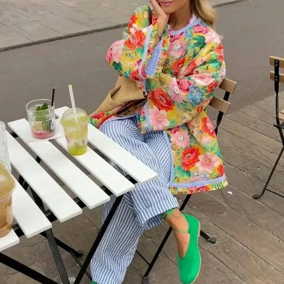 Multicolor Casual Women's Floral Puffer Quilted Jacket Vintage Flower Print Butt - Picture 2 of 4